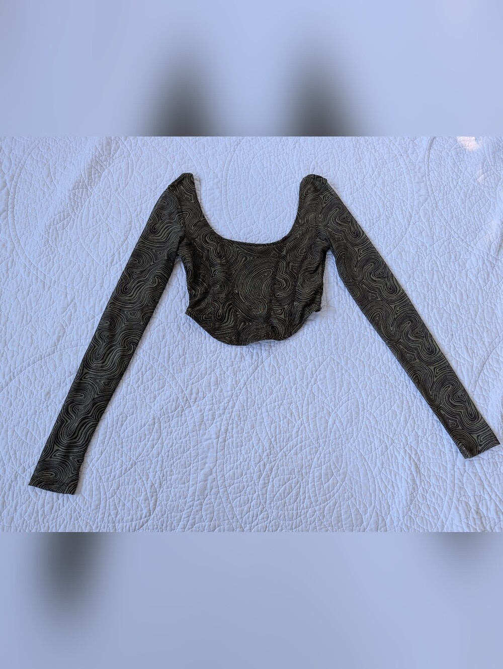Glassons Olive Swirl Long-Sleeve Scoop Crop Top